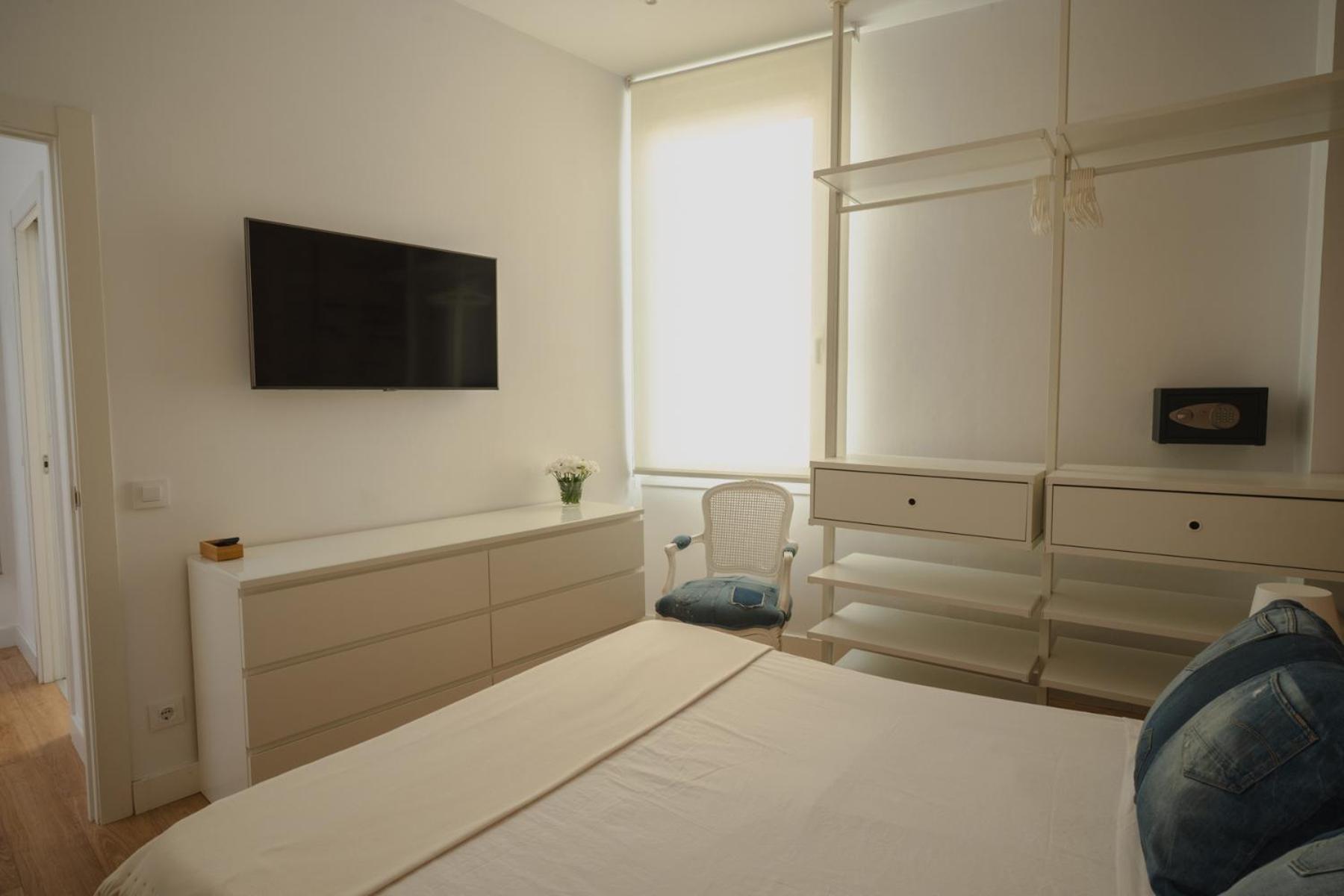 Villa Conde L'Hospitalet de Llobregat Esterno foto